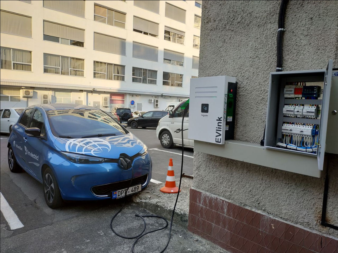 Servicii de electricitate foto 3