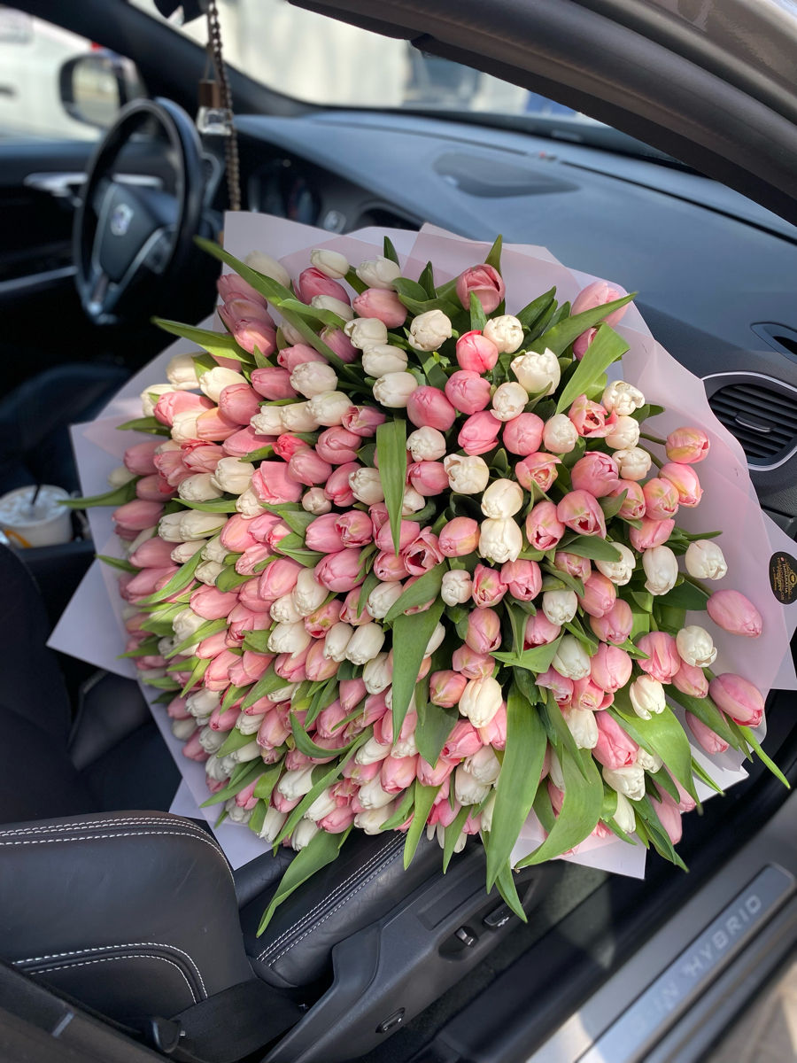 Baloane ce heliu / Compozitii florale. Cutii cu trandafiri, цветочные боксы. Гелиевые шары foto 8