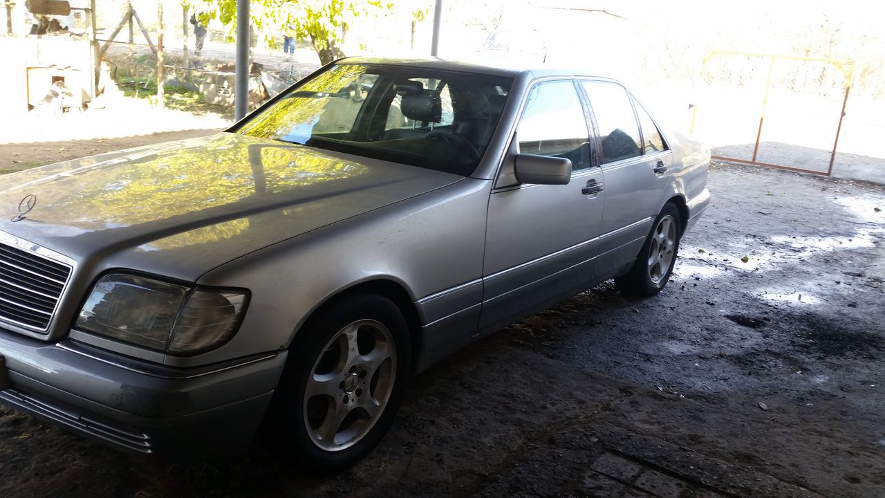 Mercedes-Benz W140 foto 0