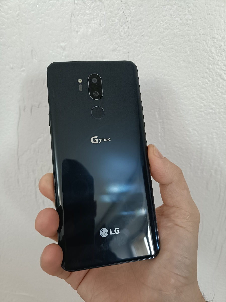 LG G7 Thinq 64/4 GB. Stare foarte bună. foto 4