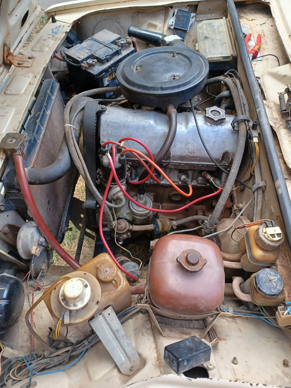 lada-2105-1990-6000-2000