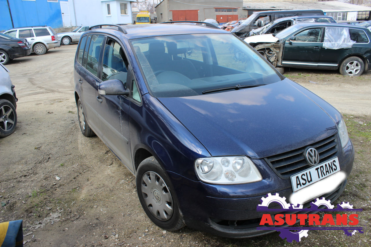 Dezmembrări VW Touran 1.6FSI 1.4TSI 1.9TDI 2.0TDI 2004- 2007- foto 0