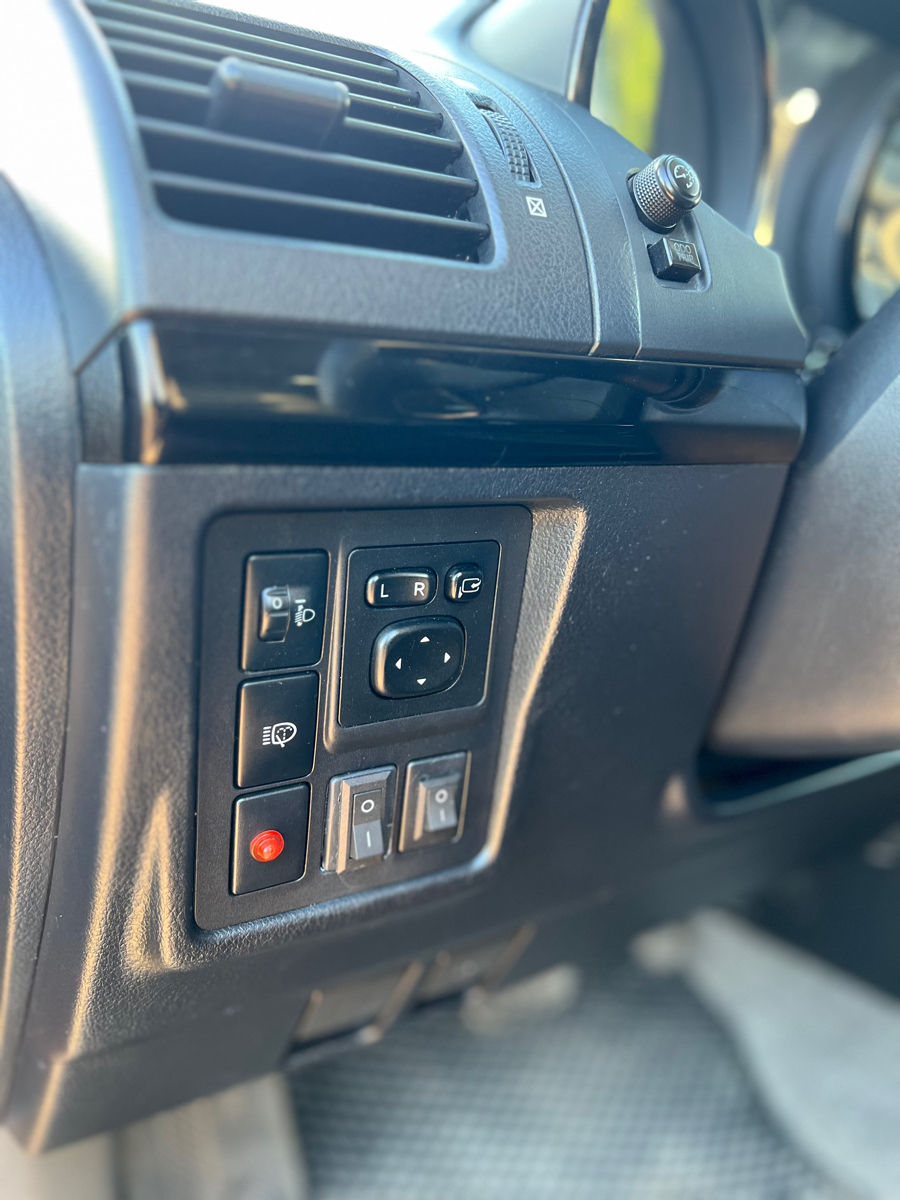 Toyota Land Cruiser Prado фото 6