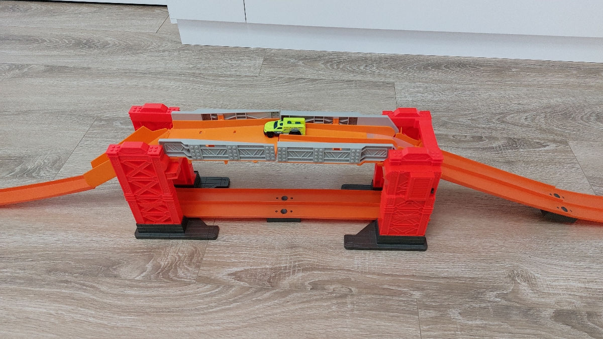 Super Preț!!!Hot Wheels 550 lei. foto 4