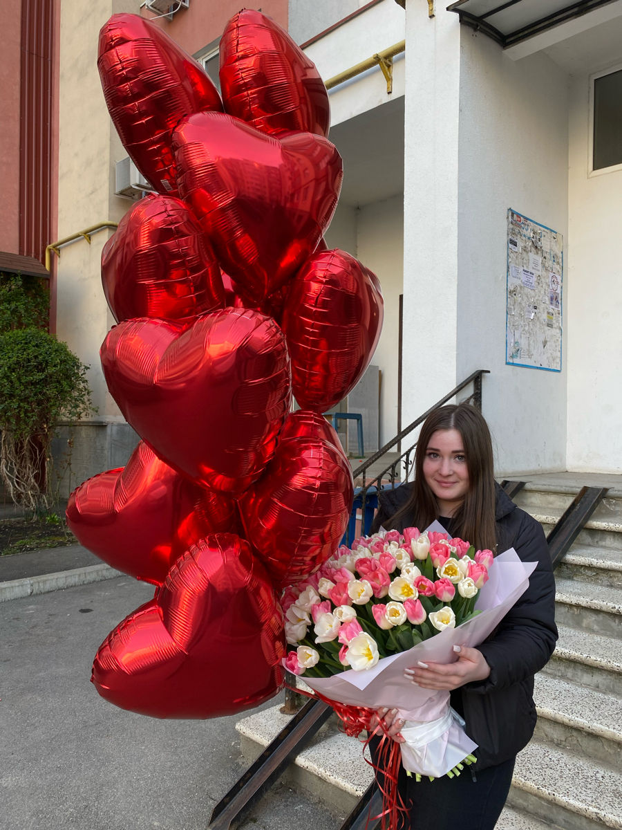 Baloane ce heliu / Compozitii florale. Cutii cu trandafiri, цветочные боксы. Гелиевые шары foto 4