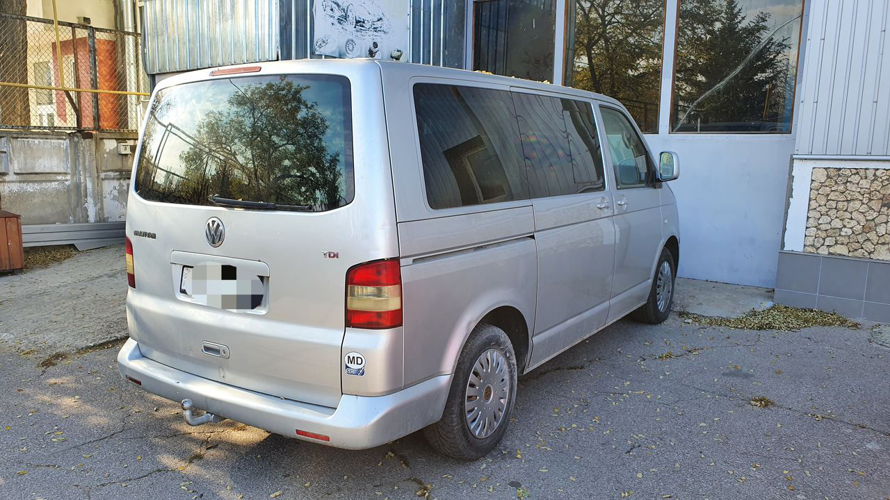 Разборка (Dezmembrarea) VW T5 Caravelle 2.5 ТDI, 2008 foto 1