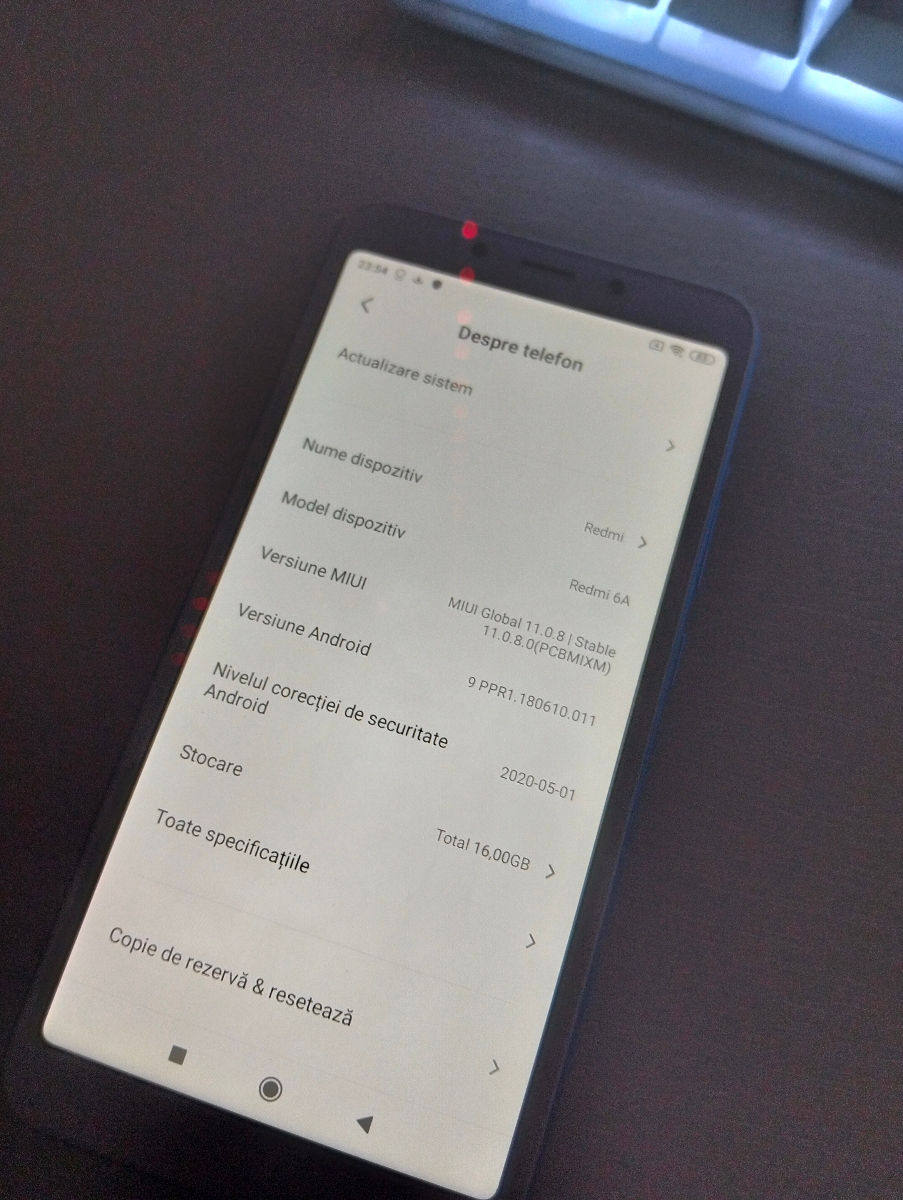Vând Xiaomi Redmi 6A ideal foto 3