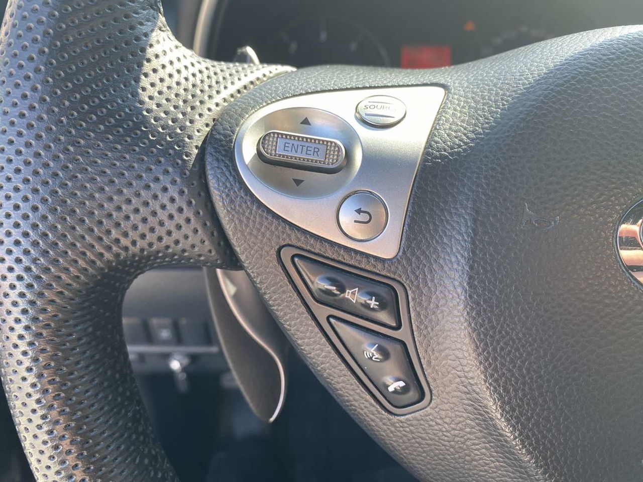 Infiniti FX foto 12