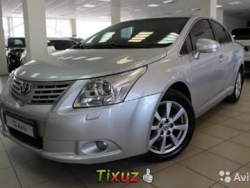 Toyota Avensis foto 8