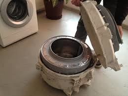 Reparatia masinilor de spalat automate la domiciliu. foto 3