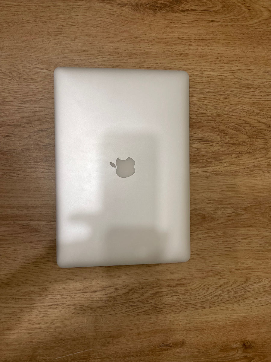 MacBook Pro 15” Retina (Mid 2015) foto 2