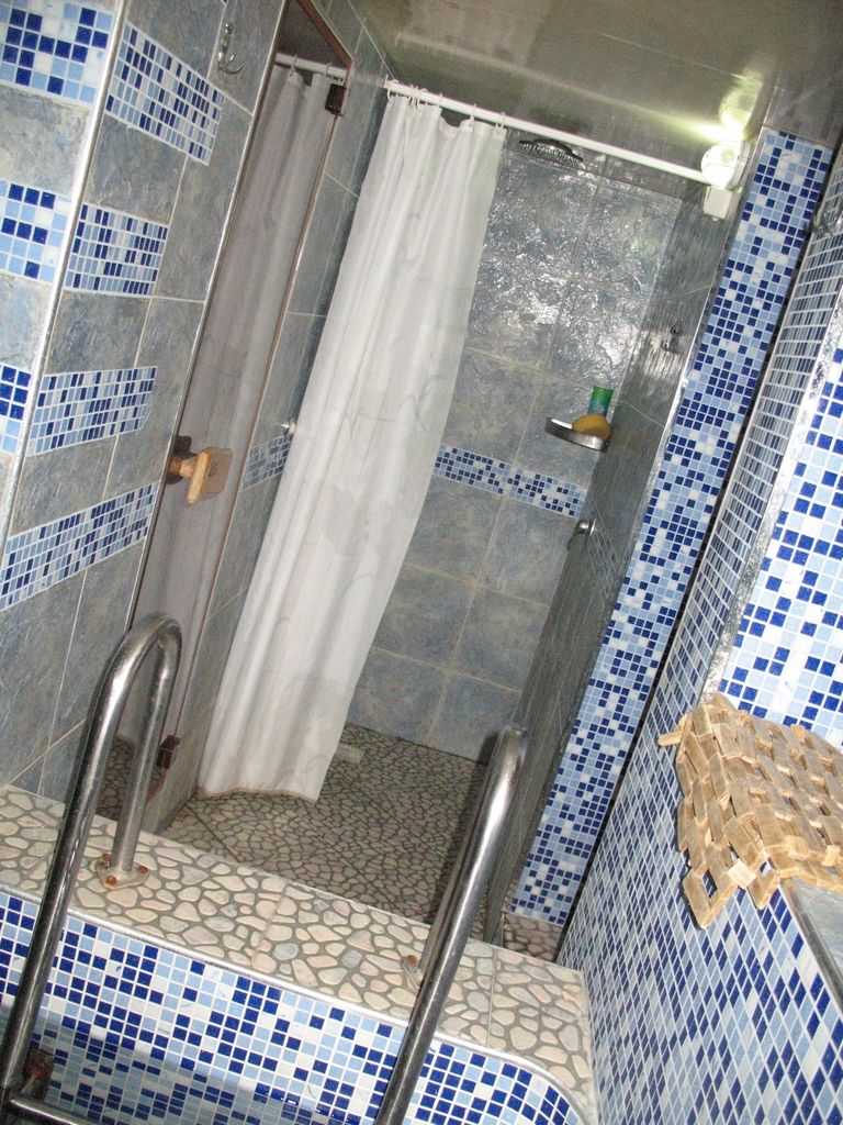 Priviti 50 foto.preti-calitatebazin +30 c* пьяным вход категорически запрешён !!! foto 2