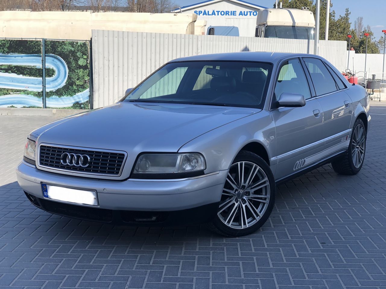 Audi A8