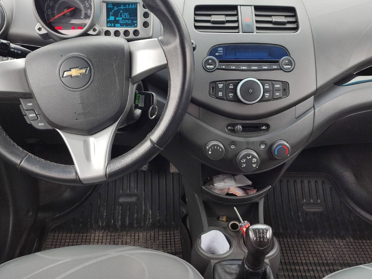 Chevrolet Spark фото 2