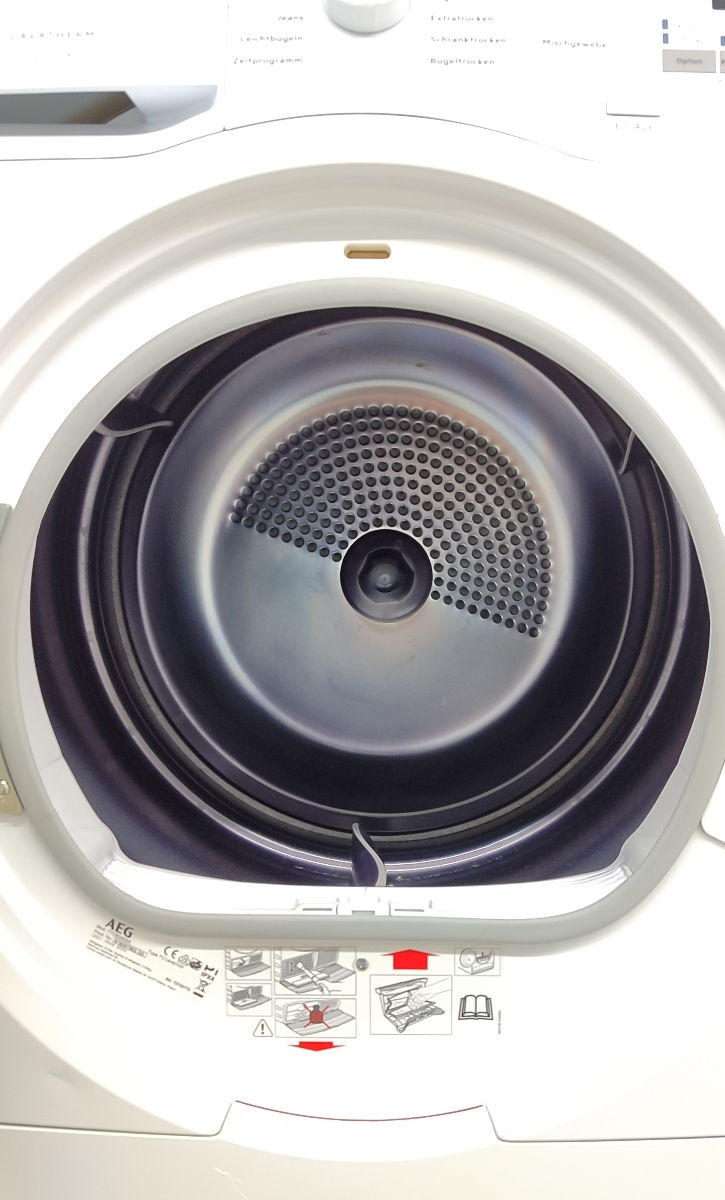 Узкая сушильная машина AEG фото 4