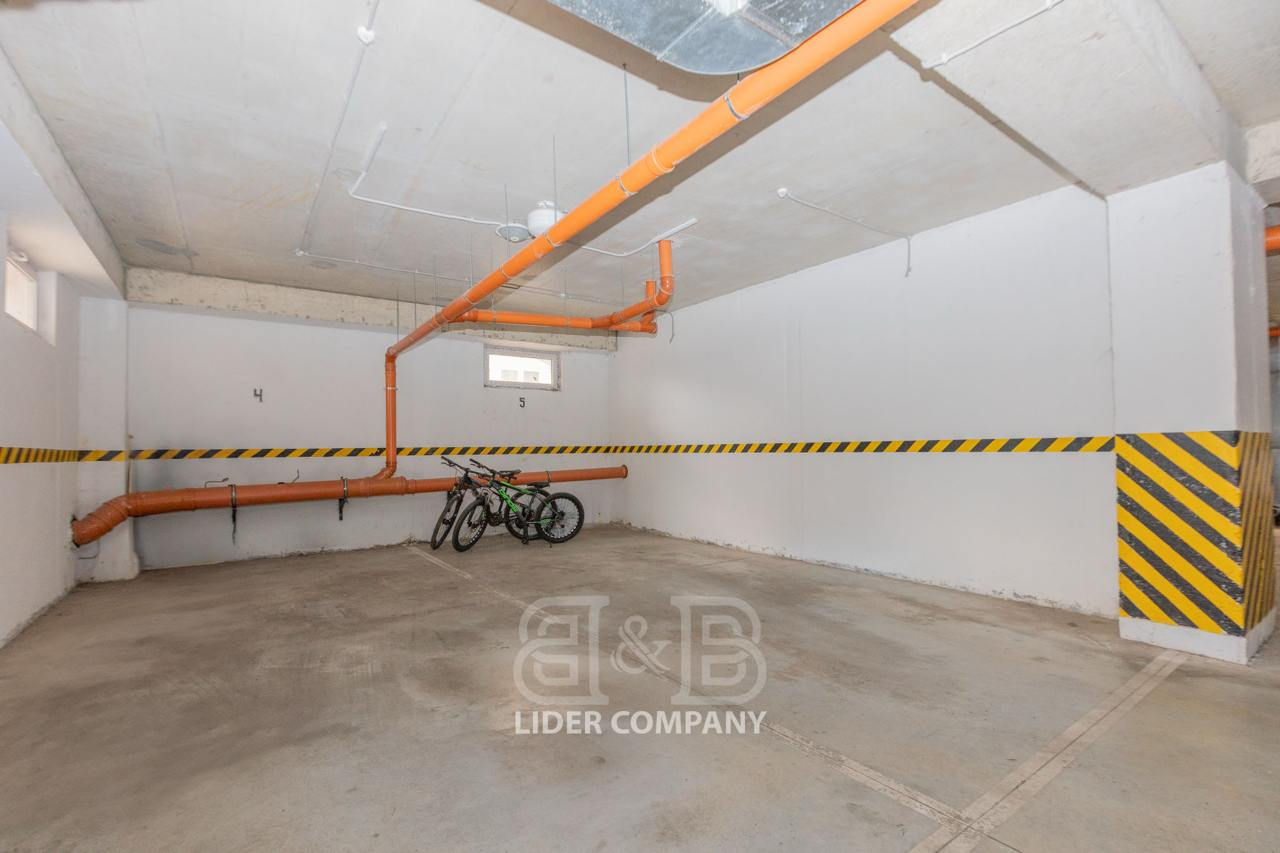 Se vinde parcare subterană în Buiucani, Strada Alba Iulia 95 foto 1