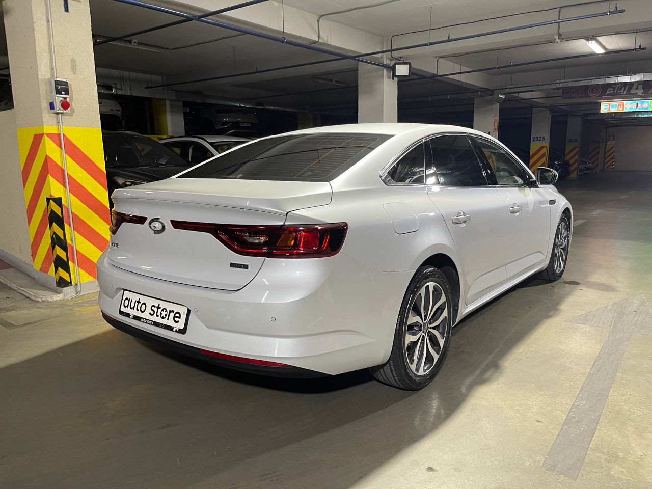 Renault Talisman foto 3