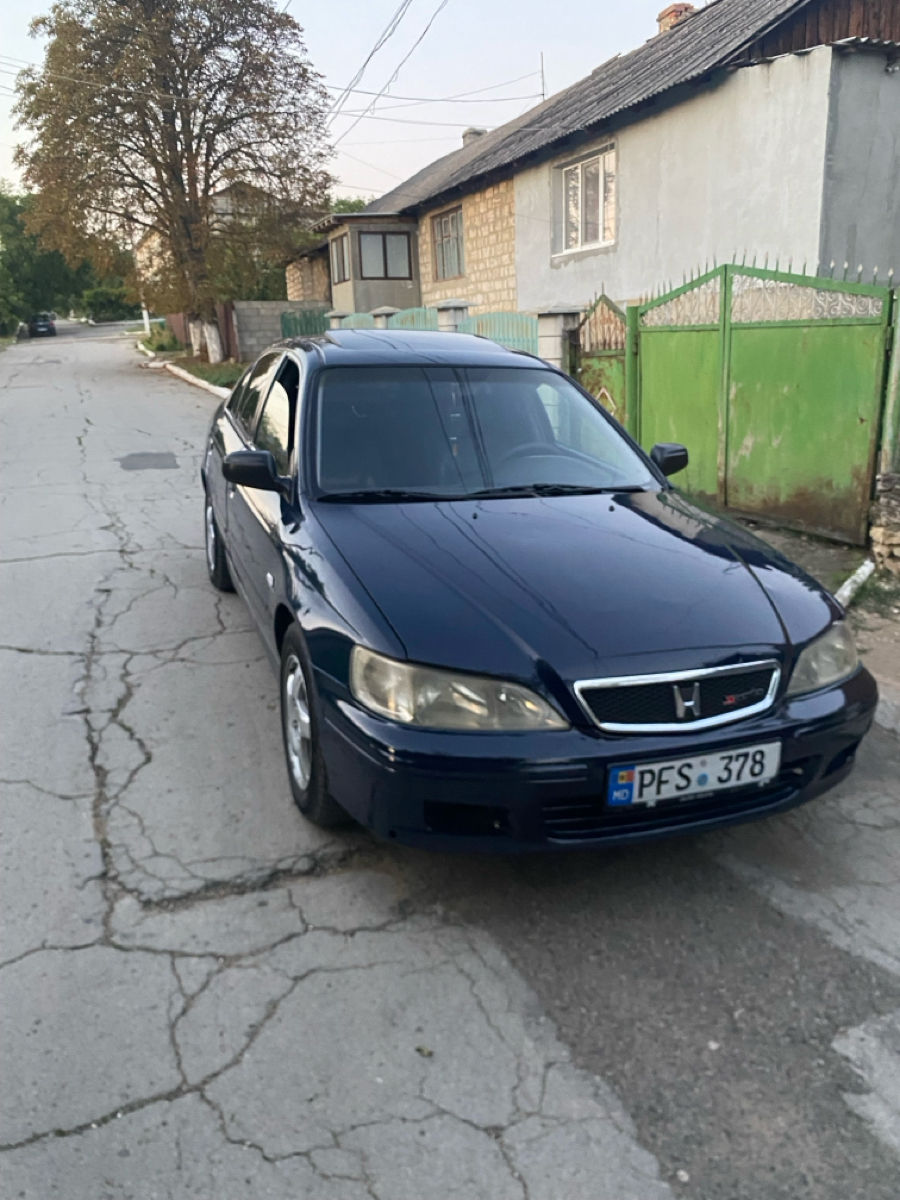 Honda Accord foto 1