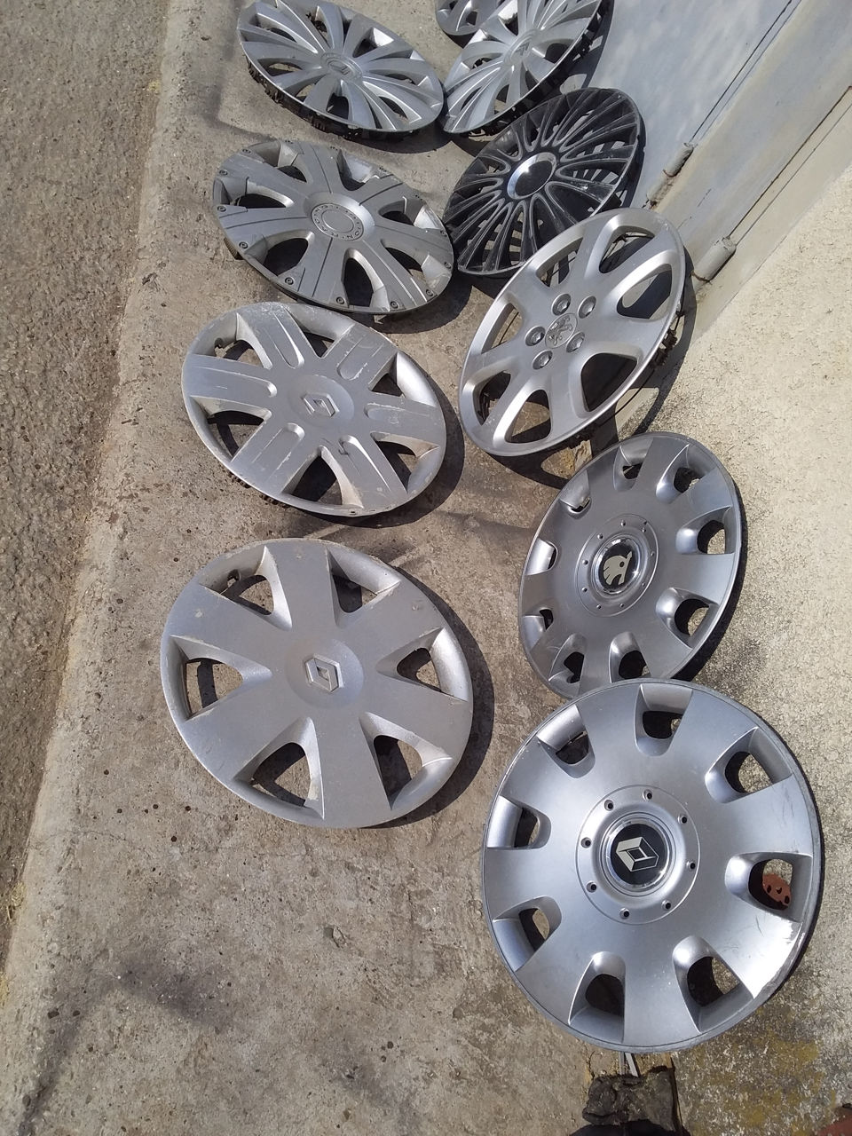 Разные колпаки R14 R15 R16
