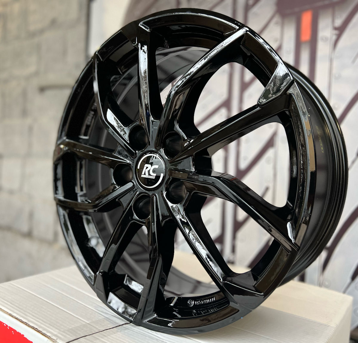 5x114.3 R17 Brock Rc34 для Toyota Yaris Cross foto 1