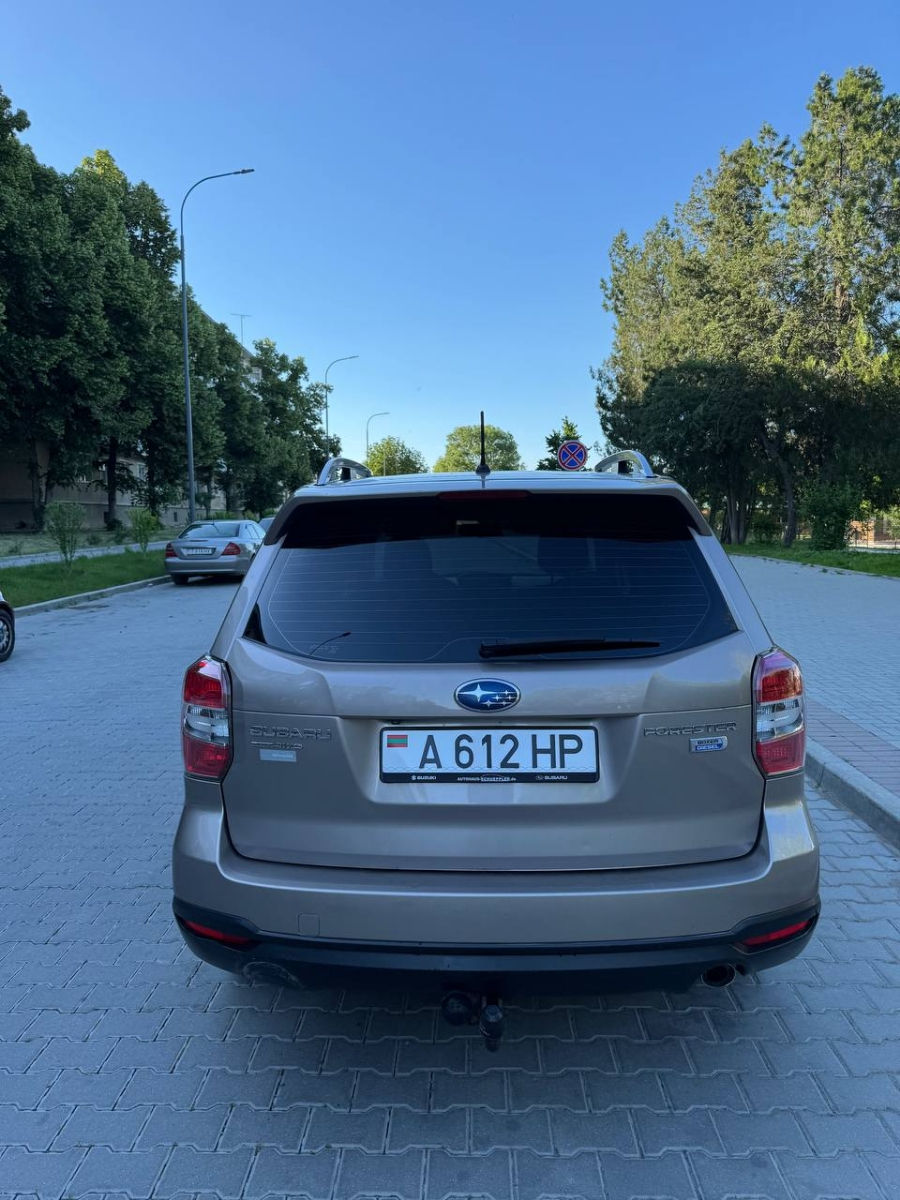 Subaru Forester фото 6