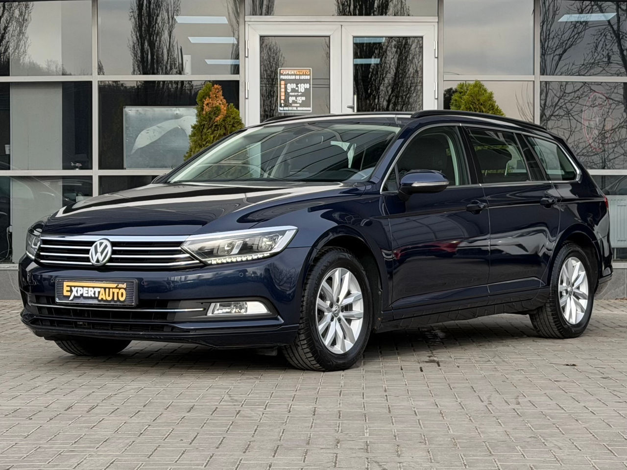 Volkswagen Passat — fotografia principală
