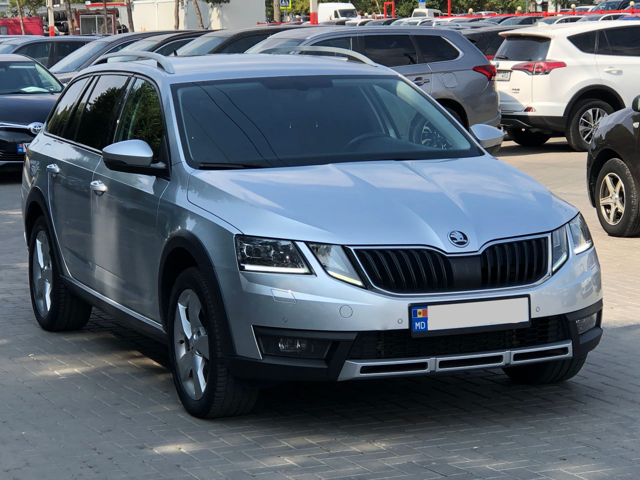 Skoda Octavia foto 3