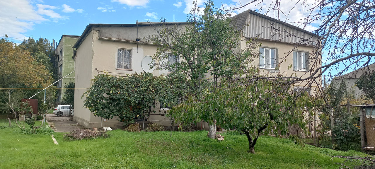 Spre vinzare casa cu suprafata de 90 m.p in s.Roscani. foto 4