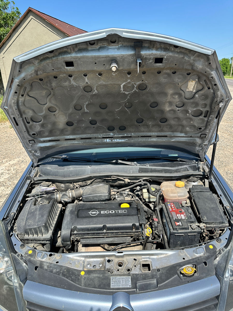 Opel Astra фото 9