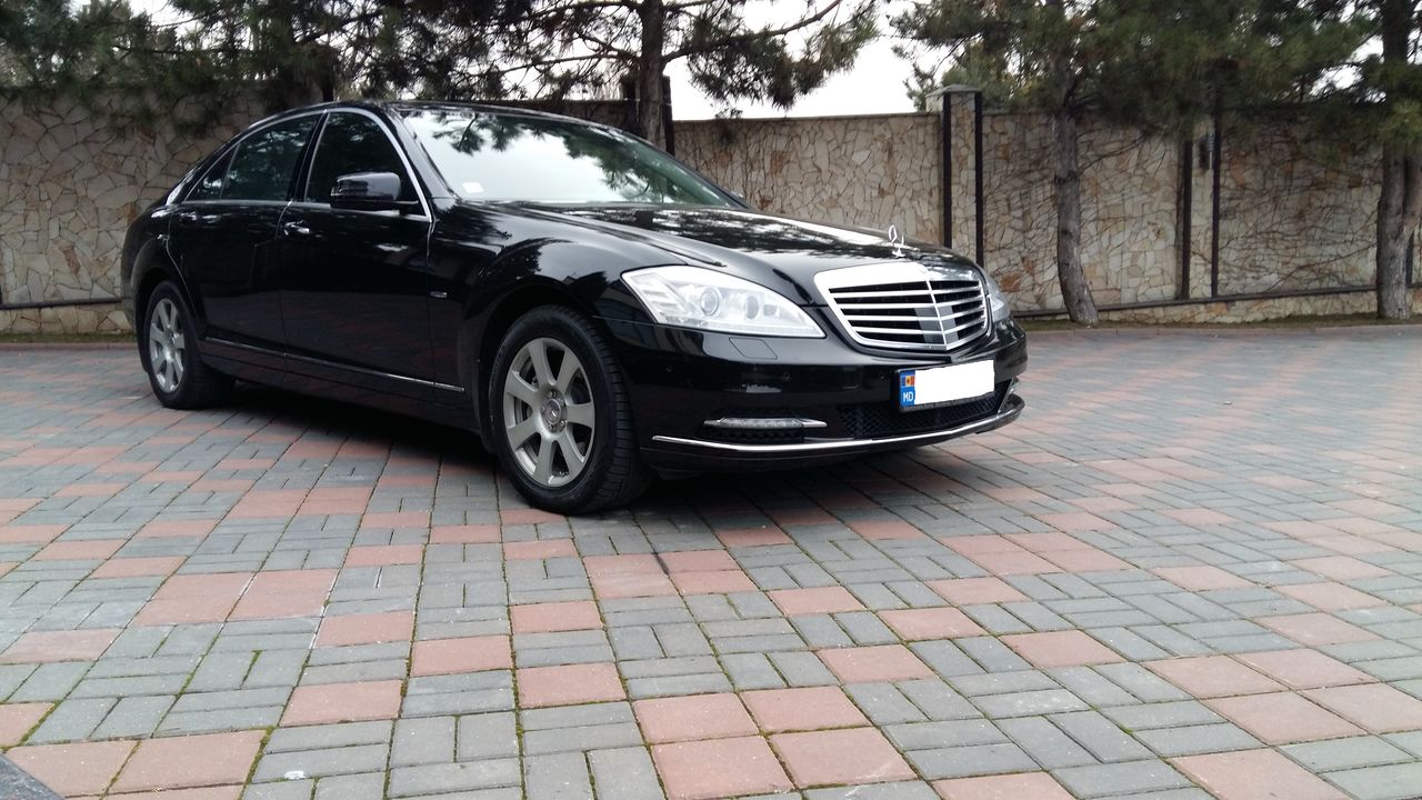 Mercedes S class long. Automobil de lux pentru orice solemnitati si ocazii.Reduceri!!! foto 2