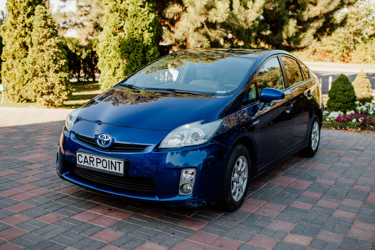 Chirie Toyota Prius auto - servicii calitative la preț accesibil! foto 0