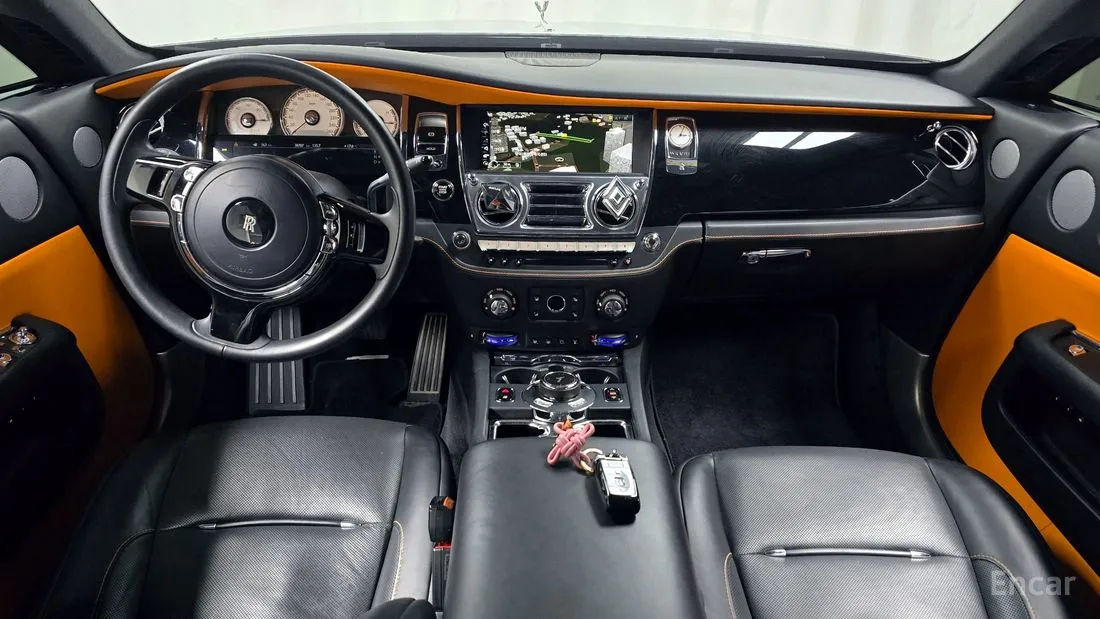Rolls-Royce Wraith фото 3