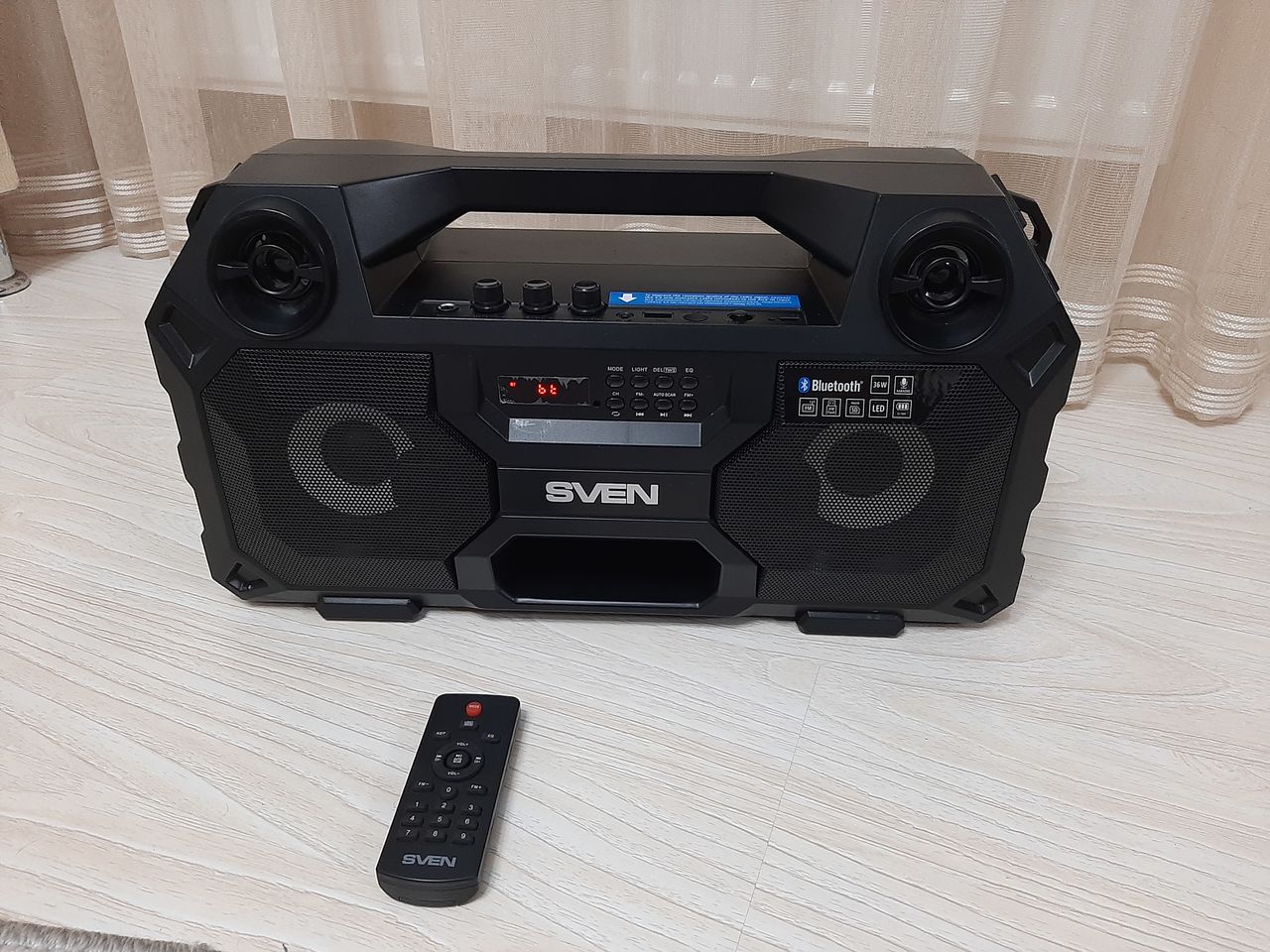 Колонка ,,sven-580,,