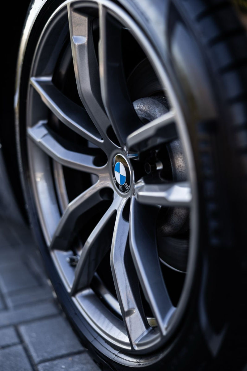 BMW 5 Series foto 13
