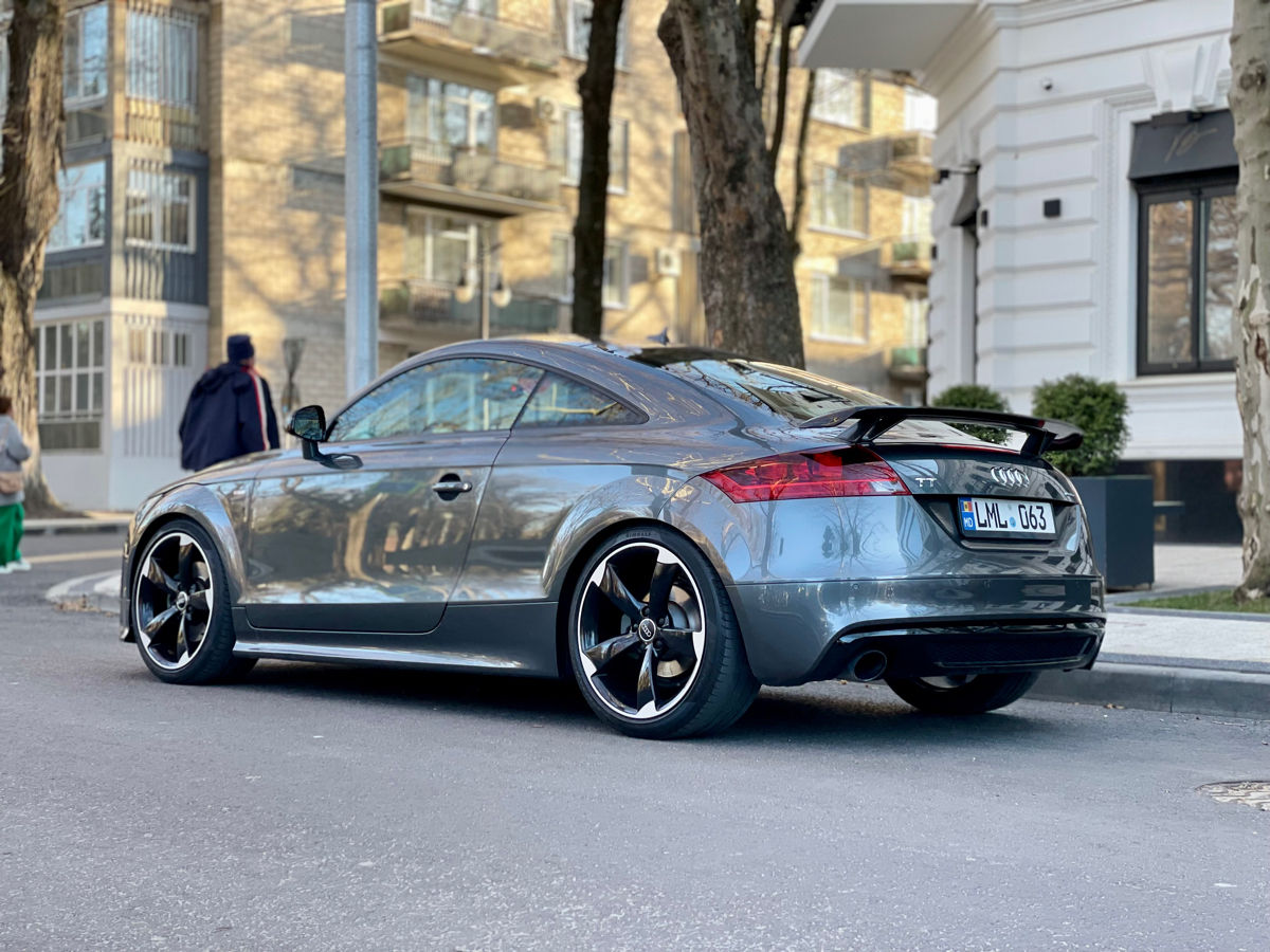 Audi TT foto 1