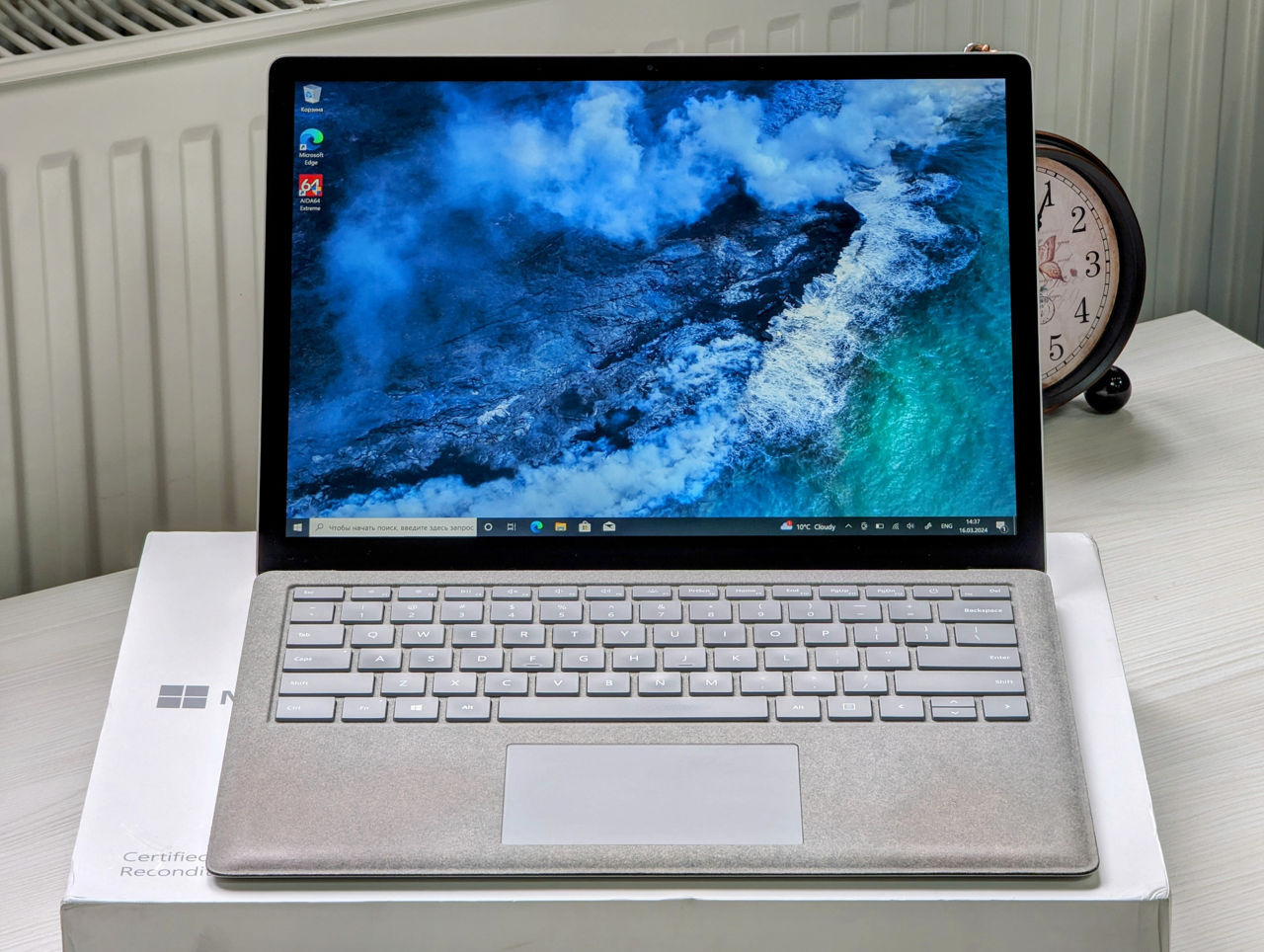 Surface Laptop 2/Core i5 8250U SSD 256GB