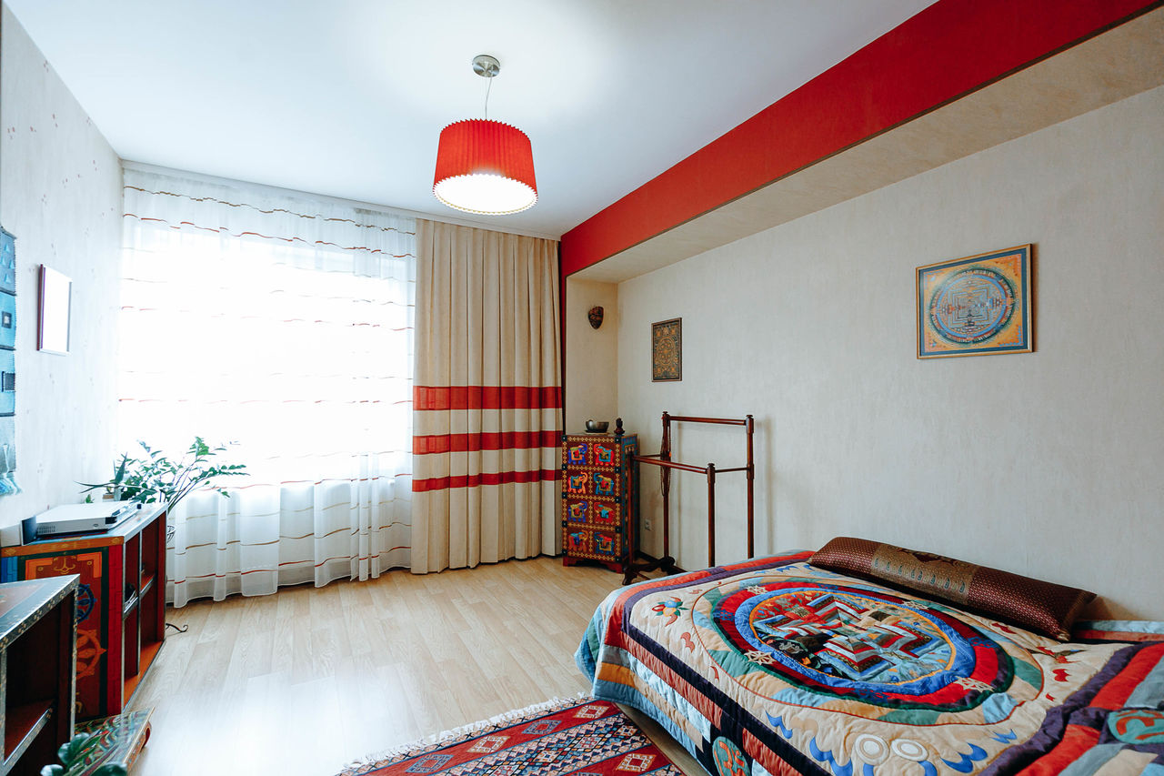 Apartament cu 4 camere, 215 m², Buiucani, Chișinău, Chișinău mun. foto 6