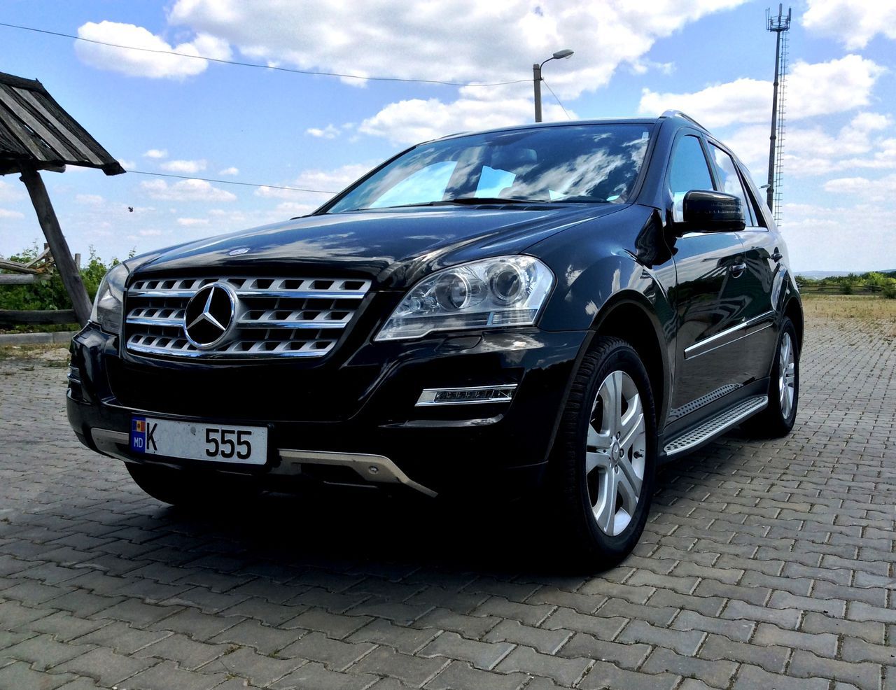 Авито 21. Mercedes-Benz ml 350 CDI. Mercedes-Benz ml 350 CDI 4 matic. Mercedes Benz ml 350 CDI 2010. Мерседес ml 350 4matic.