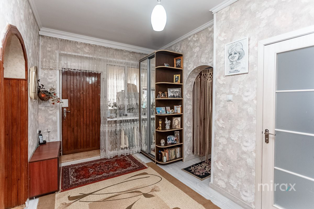 Se vinde Casa Individuală, cu reparație cosmetică, situata în Chișinău, Ciocana! foto 14