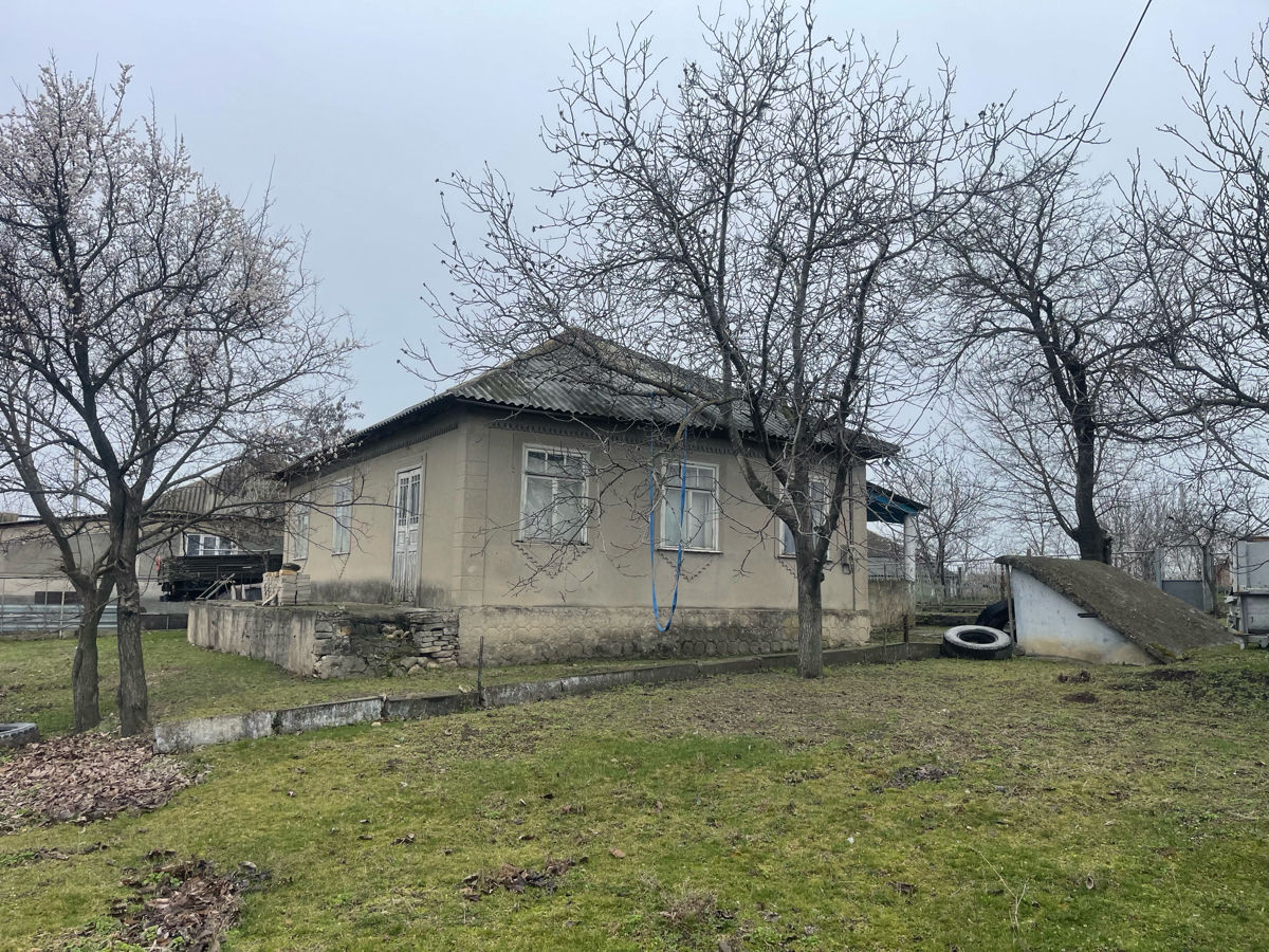 Casa satul Ghindesti  foto 0