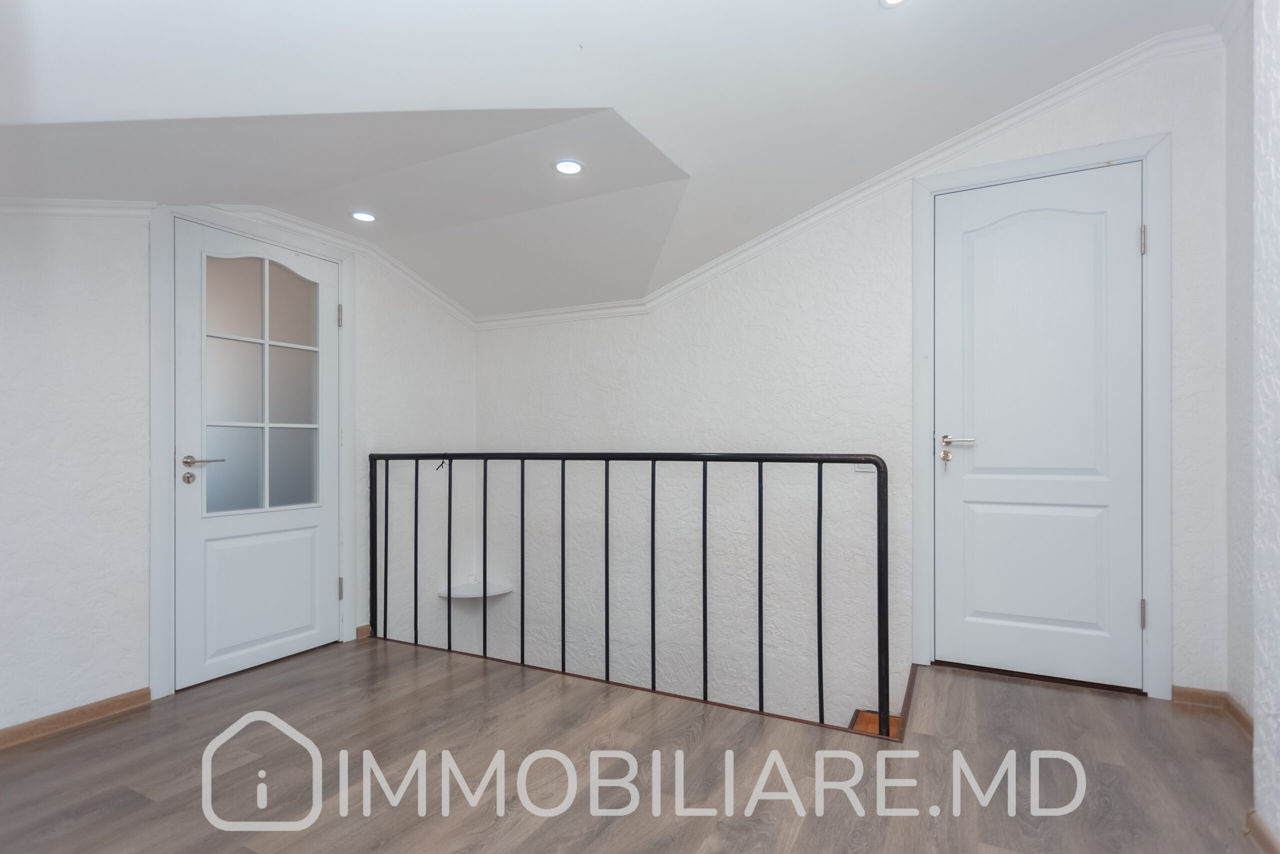 Apartament cu 4 camere, 125 m², Durlești, Chișinău foto 5