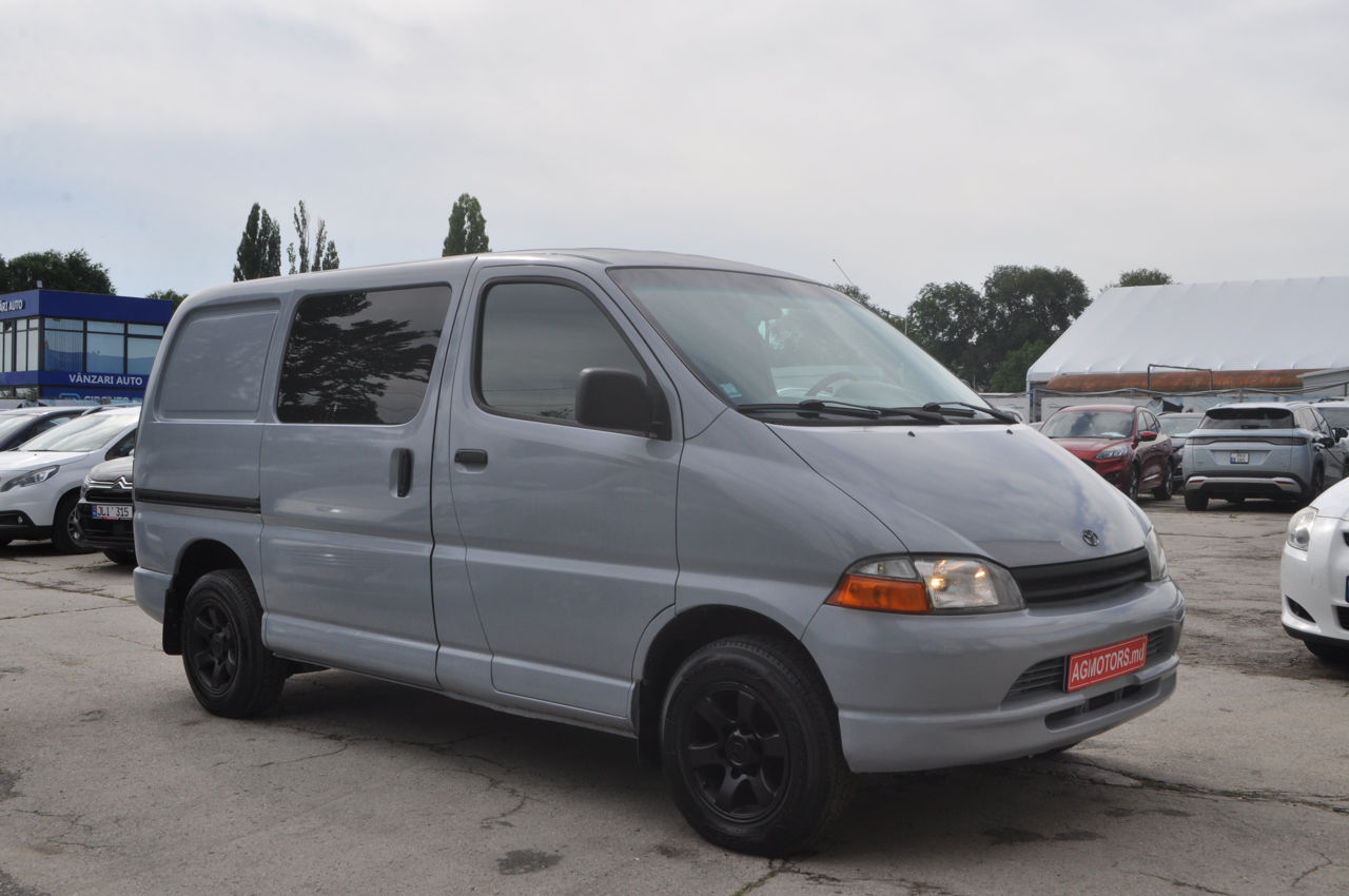 Toyota Hiace
