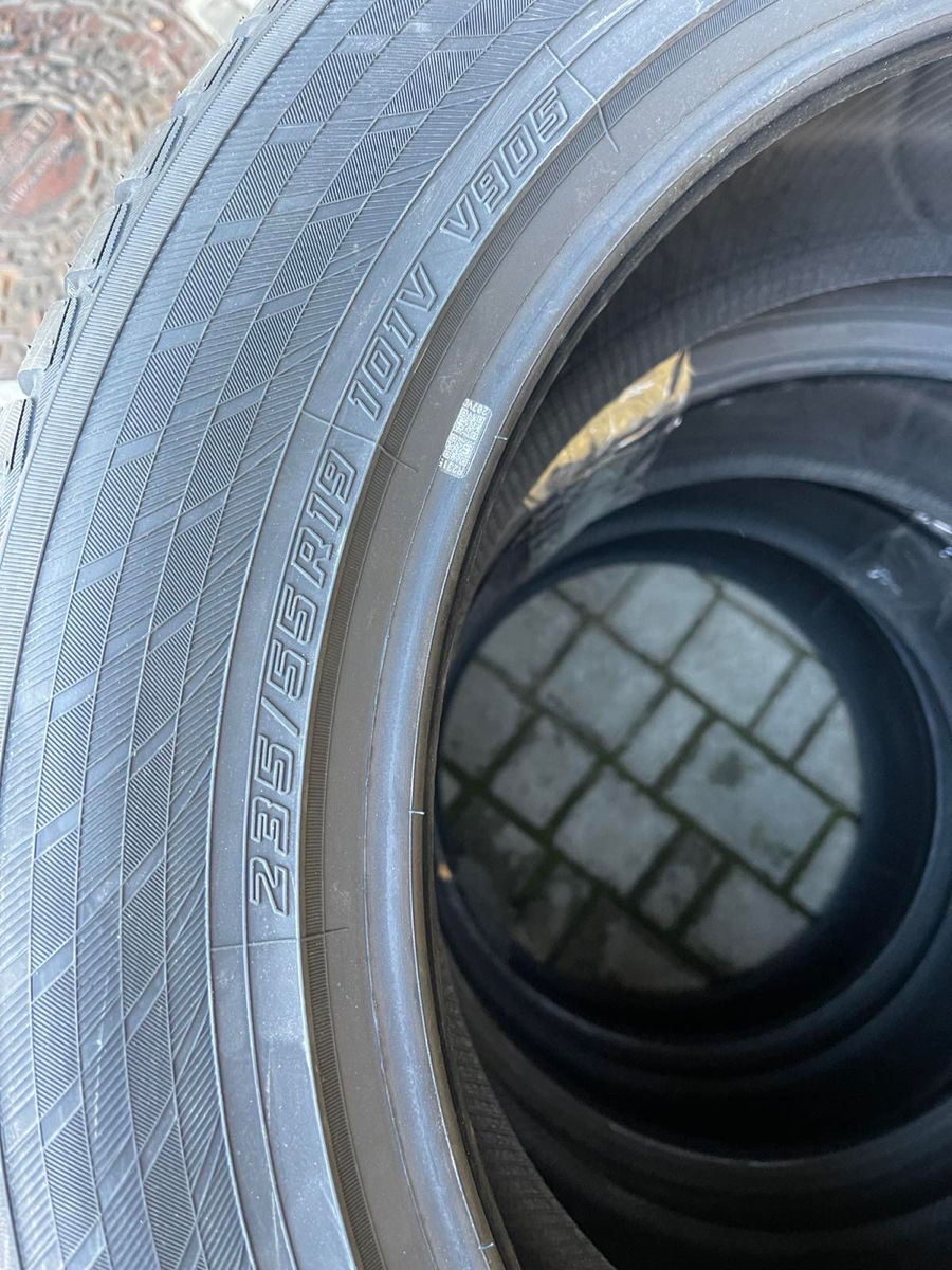Yokohama 235/55 R19