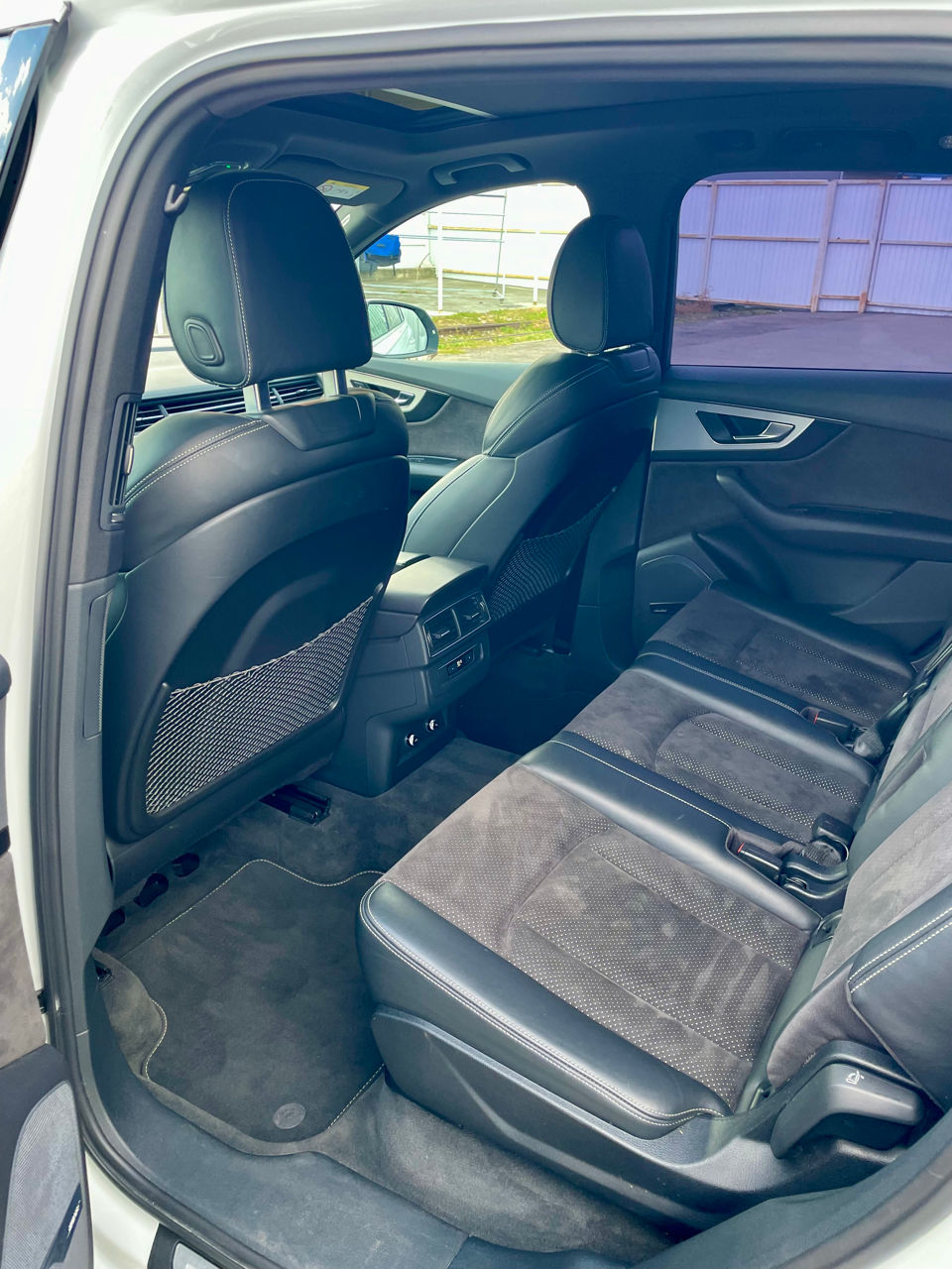 Audi Q7 e-tron foto 6