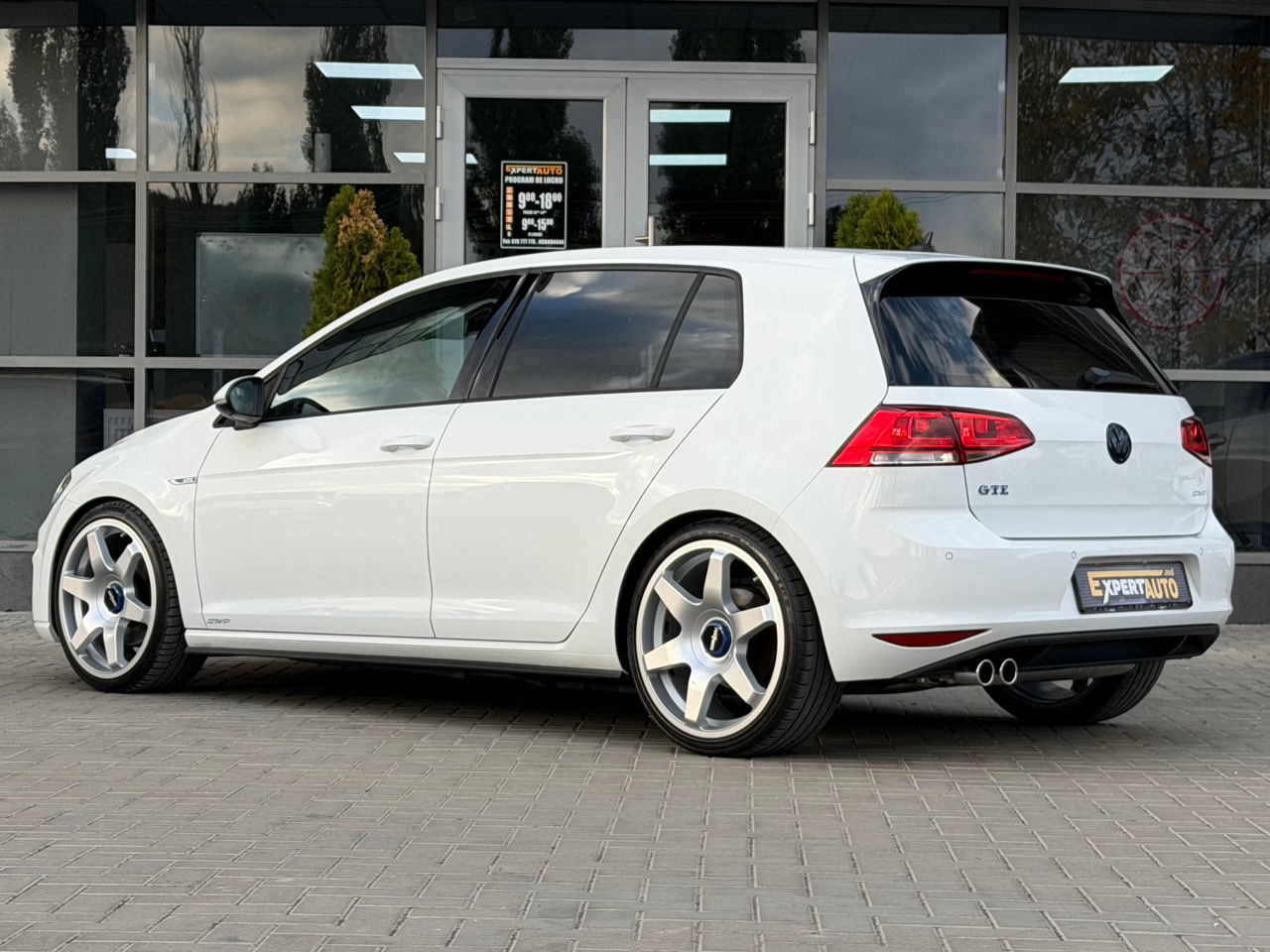 Volkswagen Golf — фото 4