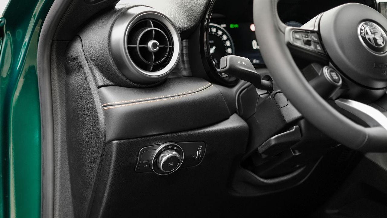 Alfa Romeo Tonale foto 10