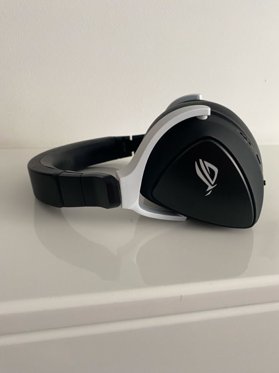 Casti Asus ROG Delta S foto 1