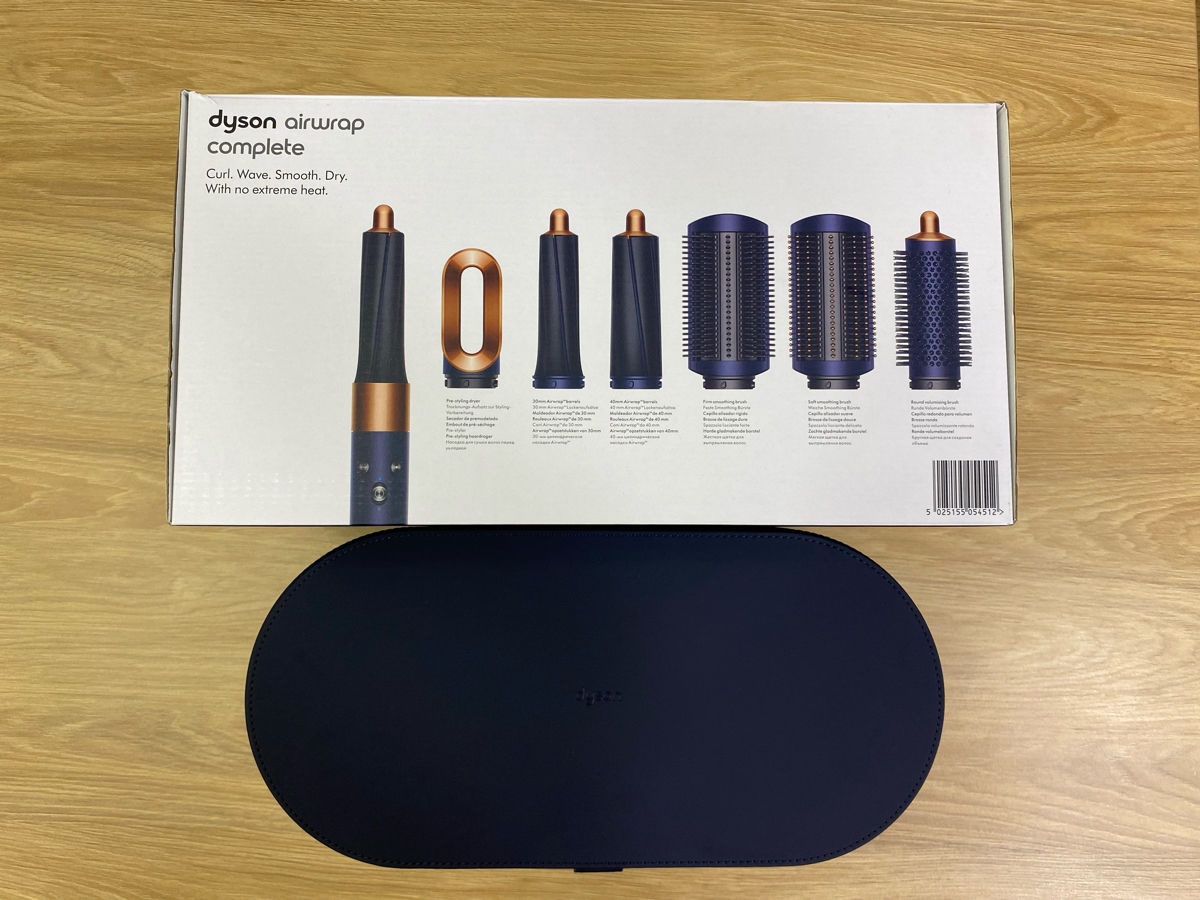 Dyson airwrap HS01