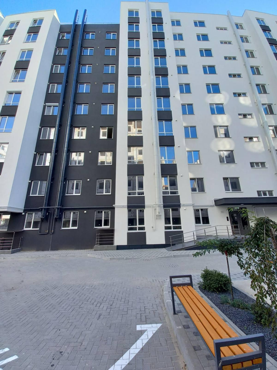 Apartament cu 4 camere, 162 m², Durlești, Chișinău foto 0