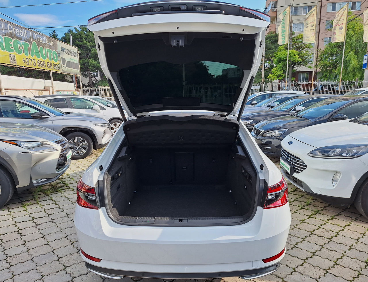 Skoda Superb foto 12